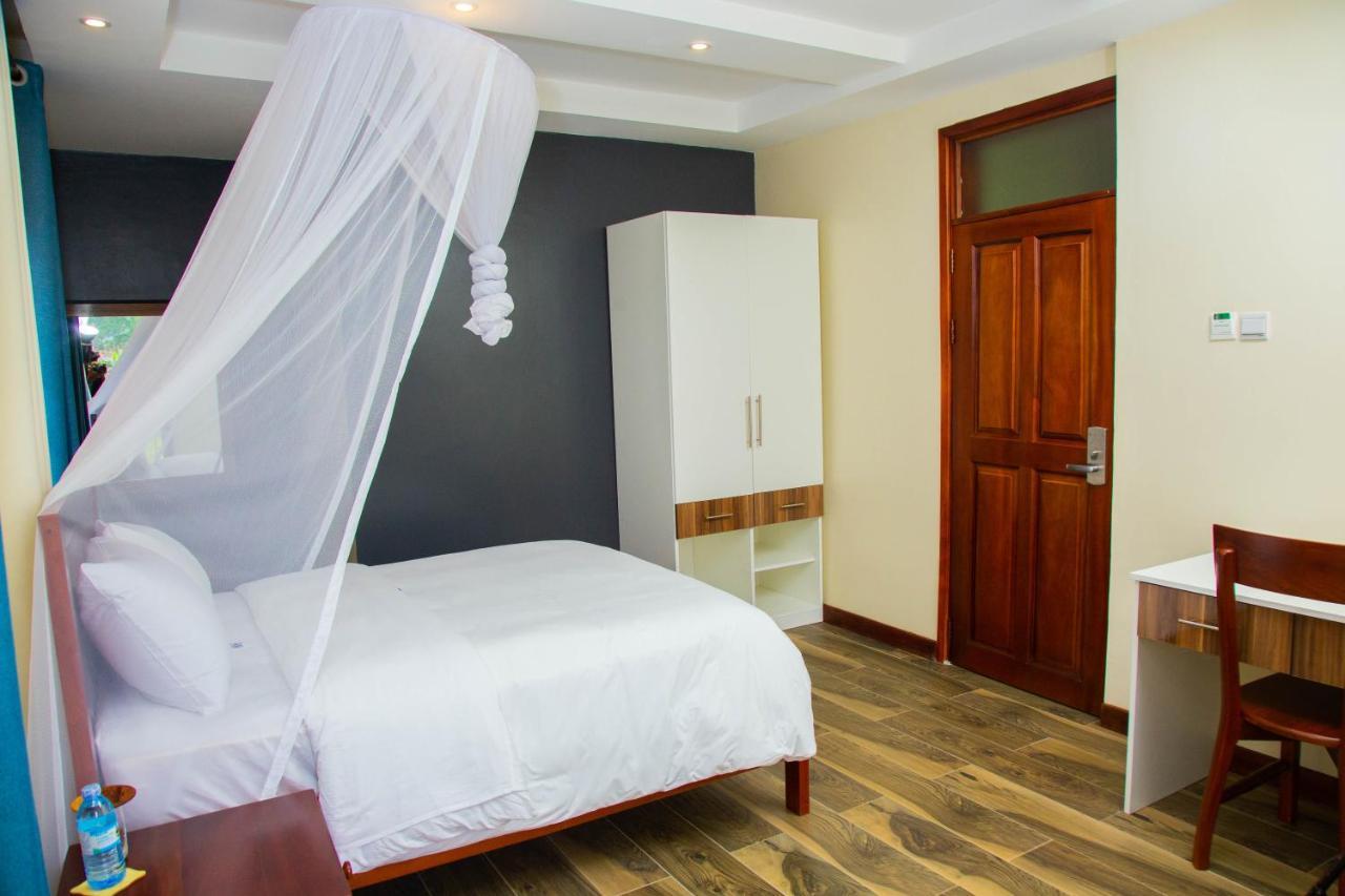 Nataaha Hotels Mbarara Екстер'єр фото